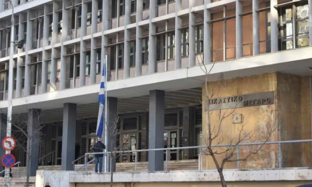 Θεσσαλονίκη: Επείγουσα εισαγγελική έρευνα για τα στοιχεία που παρέδωσε ο Νίκος Διαλυνάς περί κυκλώματος μαστροπείας